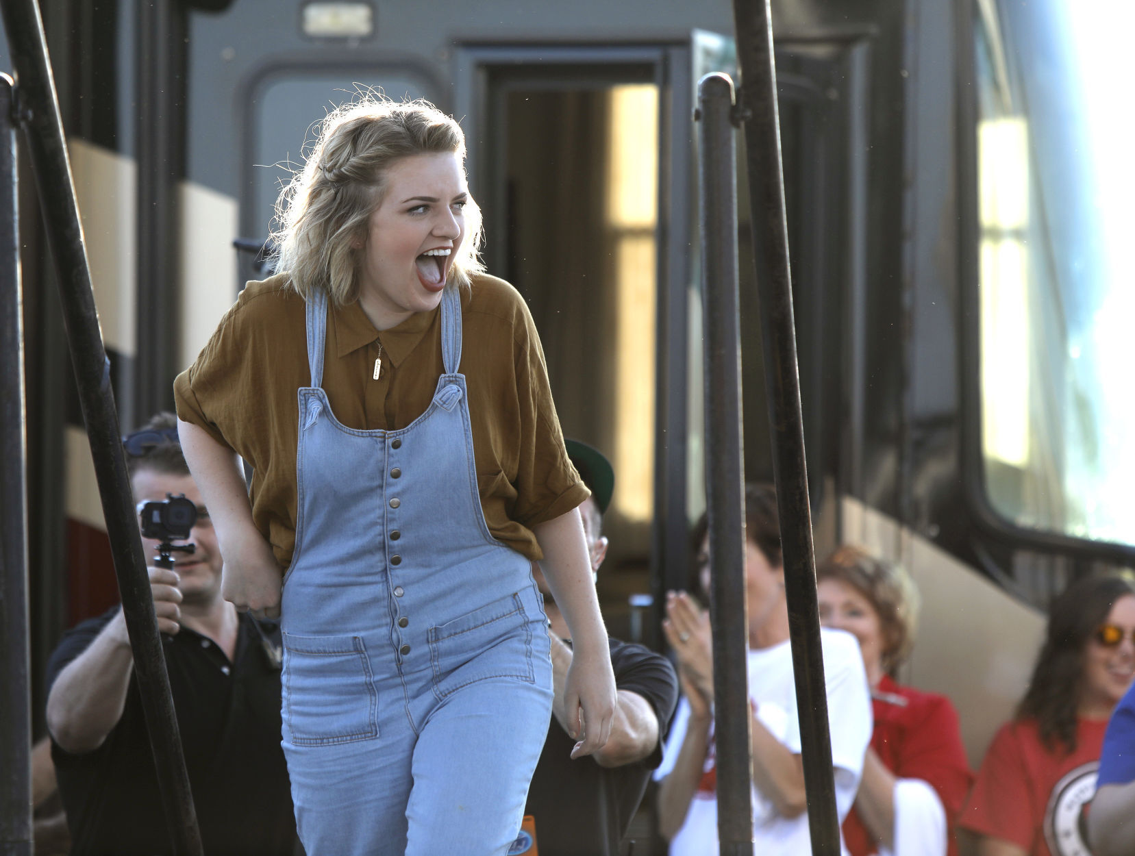 051518mp-Maddie-Poppe-concert-7
